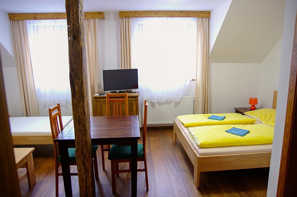 Vila Pod Branou Poprad Exterior foto